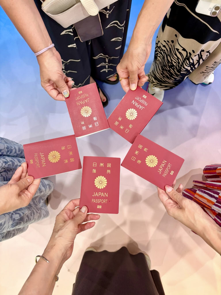 フラシスたちと韓国旅行へ