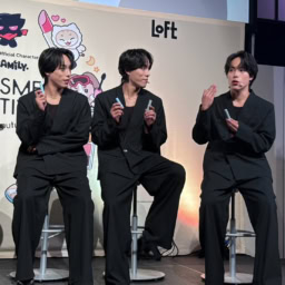 眉はきりっとさせたいと話す3人
