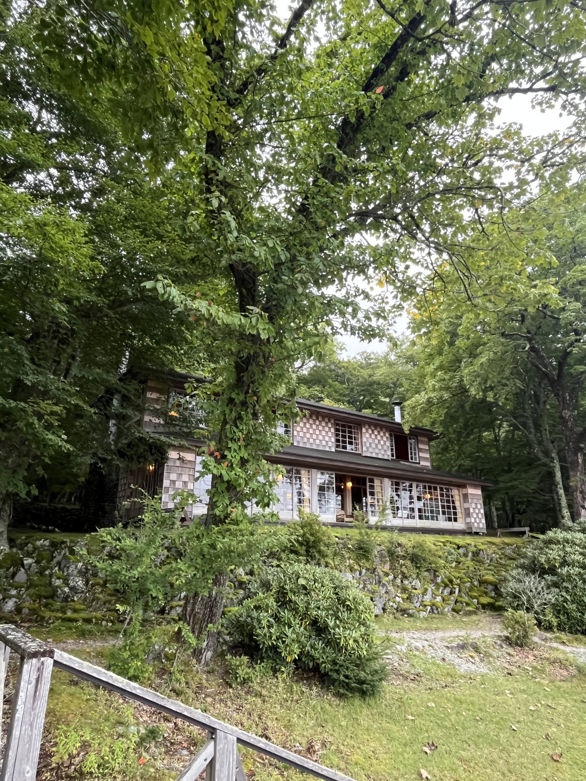 英国大使館記念公園