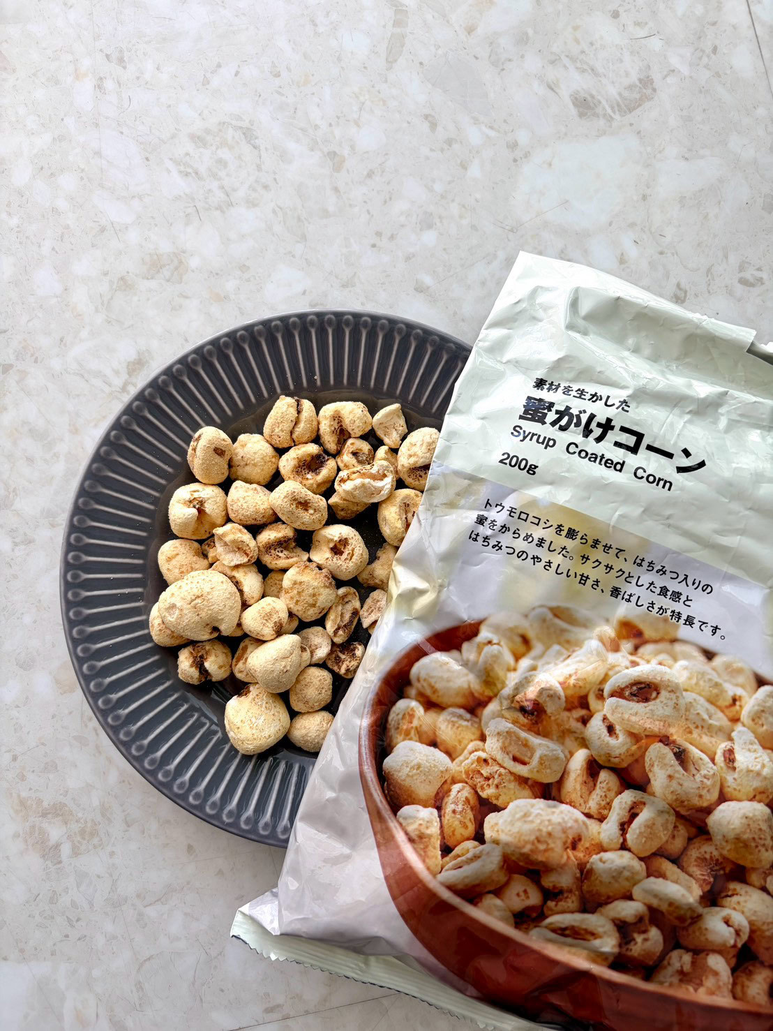 大袋 素材を生かした 蜜がけコーン ￥350
