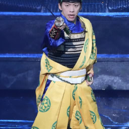 権左役：基俊介さん