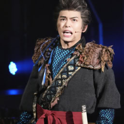 捨十役：影山拓也さん