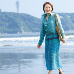 【第7位】【60代ライフスタイル】65歳からはじめた都心と江ノ島の二拠点生活「70代はもっと自由で豊かな時間にしたい」アクリルペイント作家・鈴木恵さん